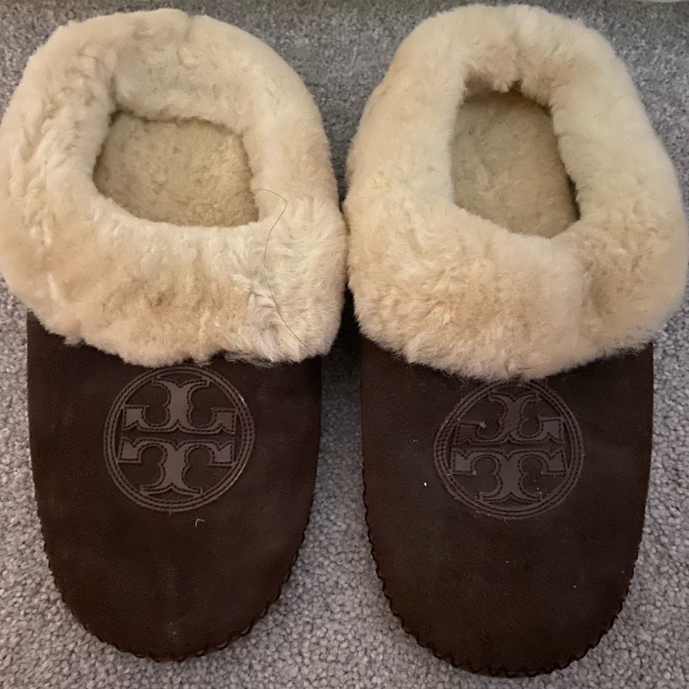 TORY BURCH Slippers! SIZE 7